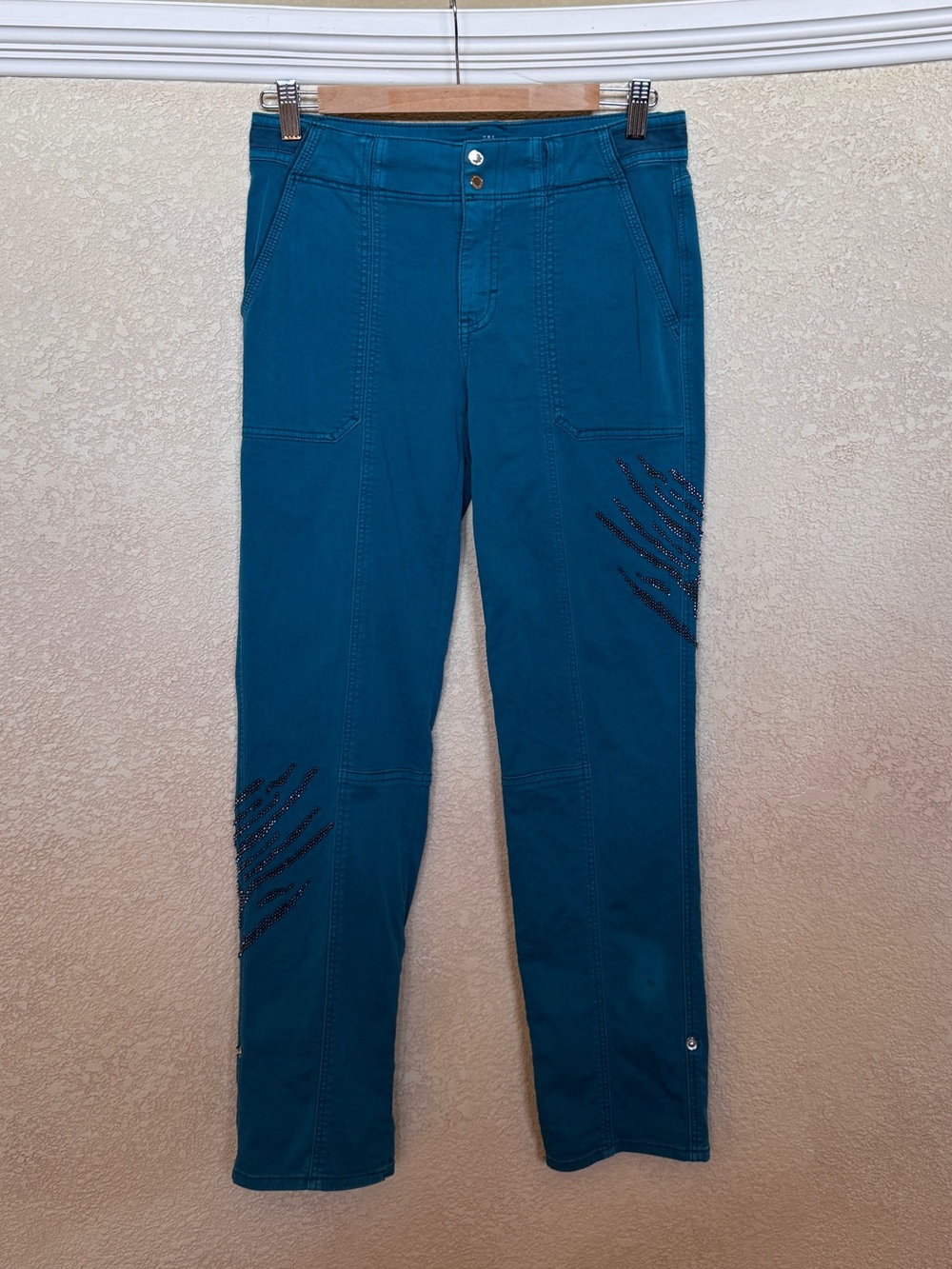 White House Black Market pret-a-pedi beads embroidery teal pants